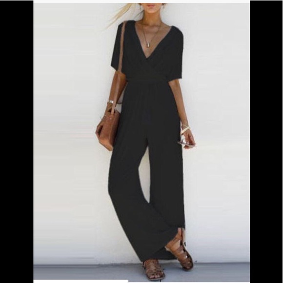 milk and choco Pants - BLACK V NECK JUMPSUIT🌟NWT